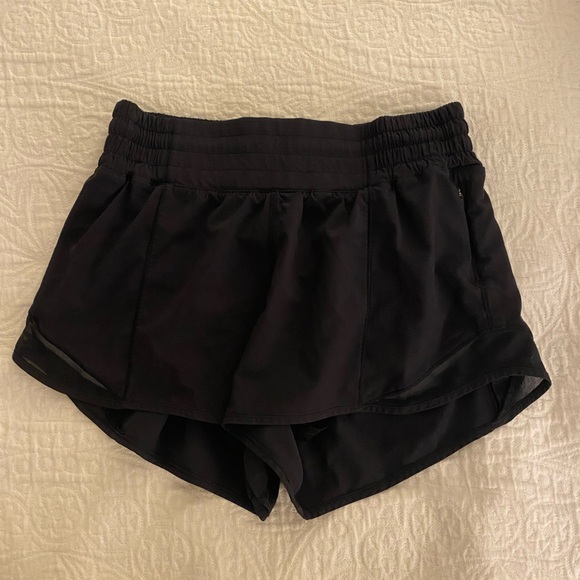 Hottie Hot Lululemon Shorts - Picture 1 of 2